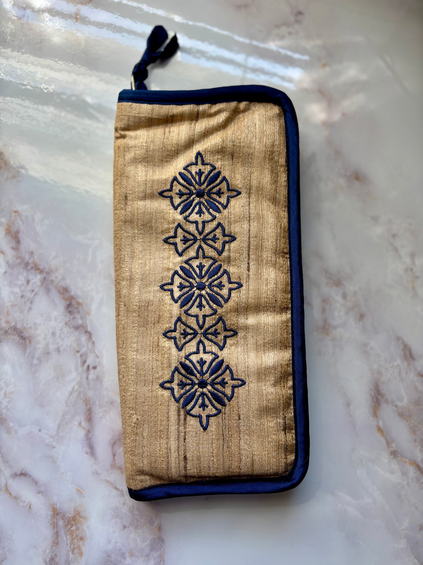 LANTERN MOON- HEIRLOOM